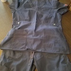 Womens scrub set